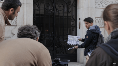 The film crew in the streets of Paris - Save Kids Lives - A film directed by Luc Besson - #SAVEKIDSLIVES - FIA foundation